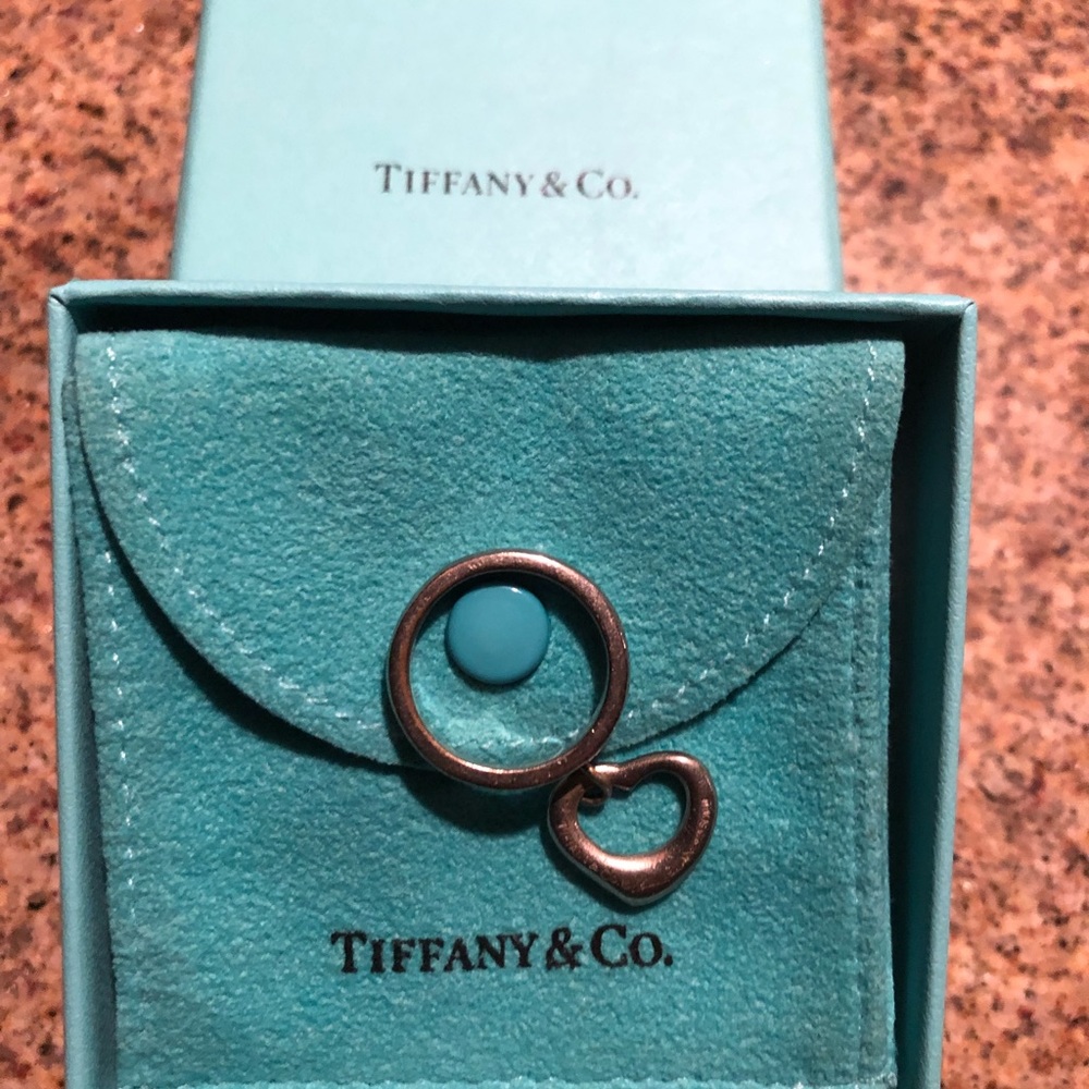 Authentic Tiffany & Co Elsa Pereti ring - Picture 5 of 7